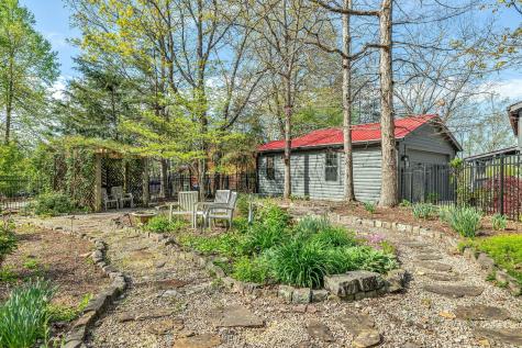 1841 Laurel Lake Drive Monteagle TN 37356