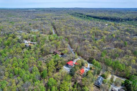 1841 Laurel Lake Drive Monteagle TN 37356