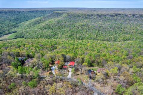 1841 Laurel Lake Drive Monteagle TN 37356