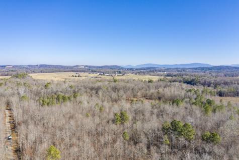 3919 SE Trewhitt Road Cleveland TN 37323