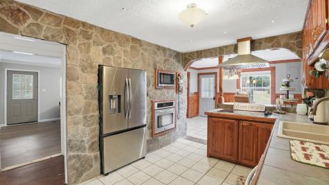 7610 Sr 50 Pelham TN 37366