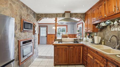 7610 Sr 50 Pelham TN 37366