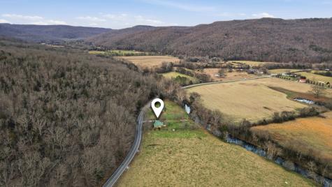 7610 Sr 50 Pelham TN 37366