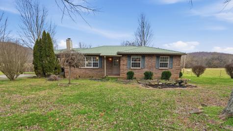 7610 Sr 50 Pelham TN 37366