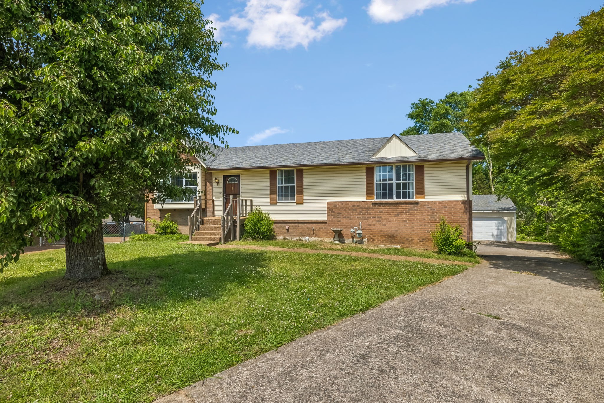 3308 Shakertown Court Antioch TN 37013