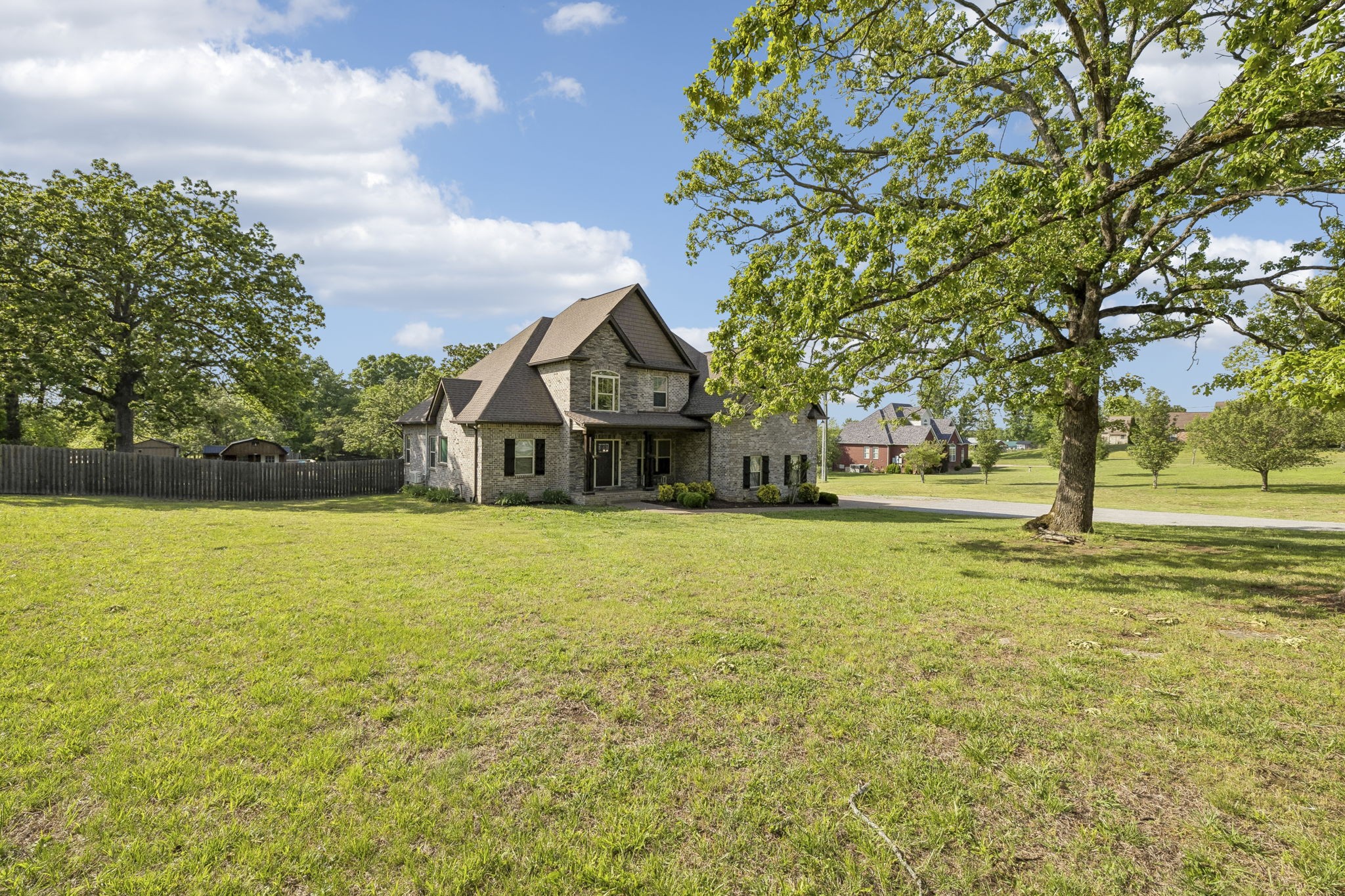402 Lovers Lane Lebanon TN 37087