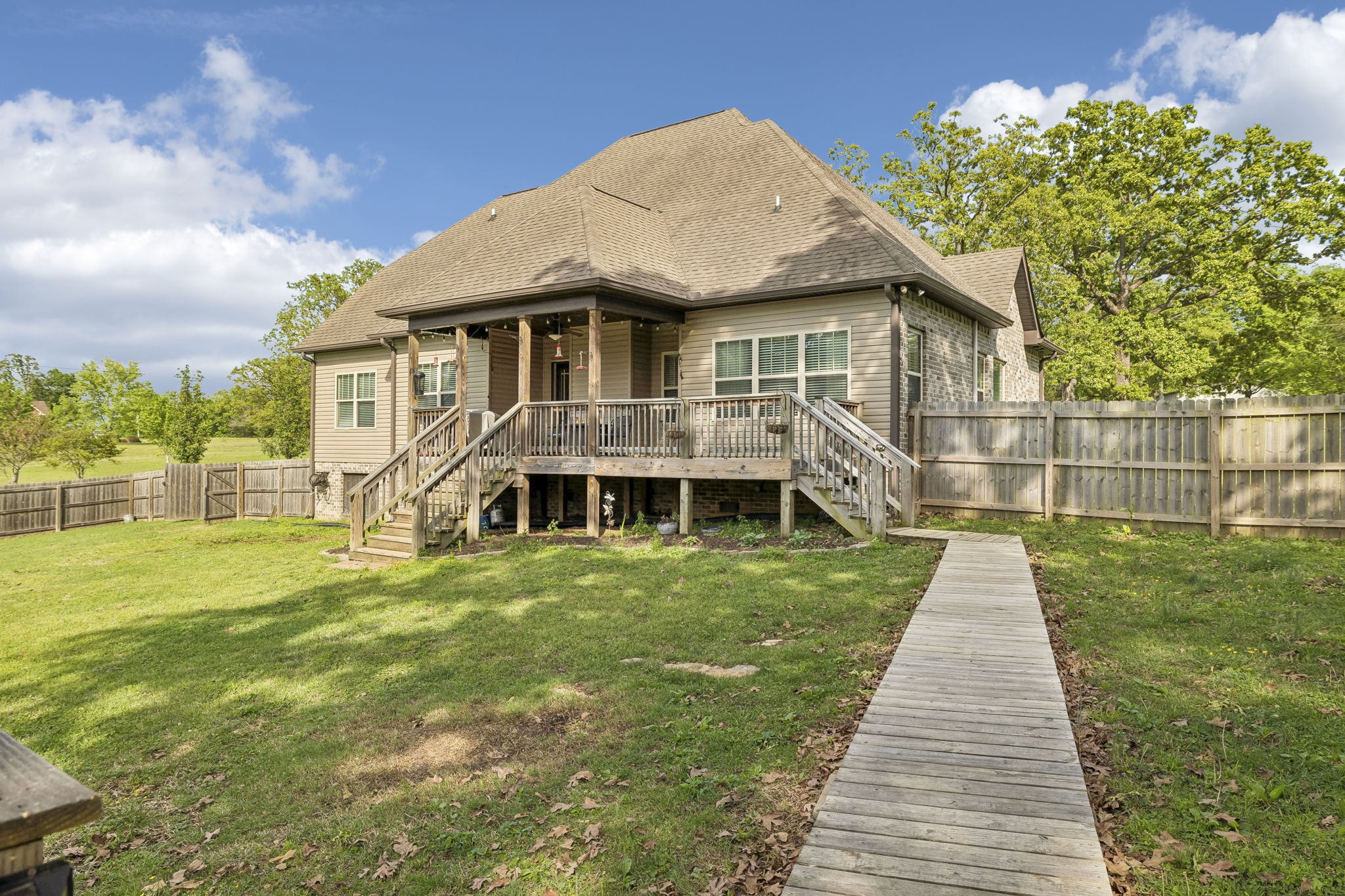 402 Lovers Lane Lebanon TN 37087
