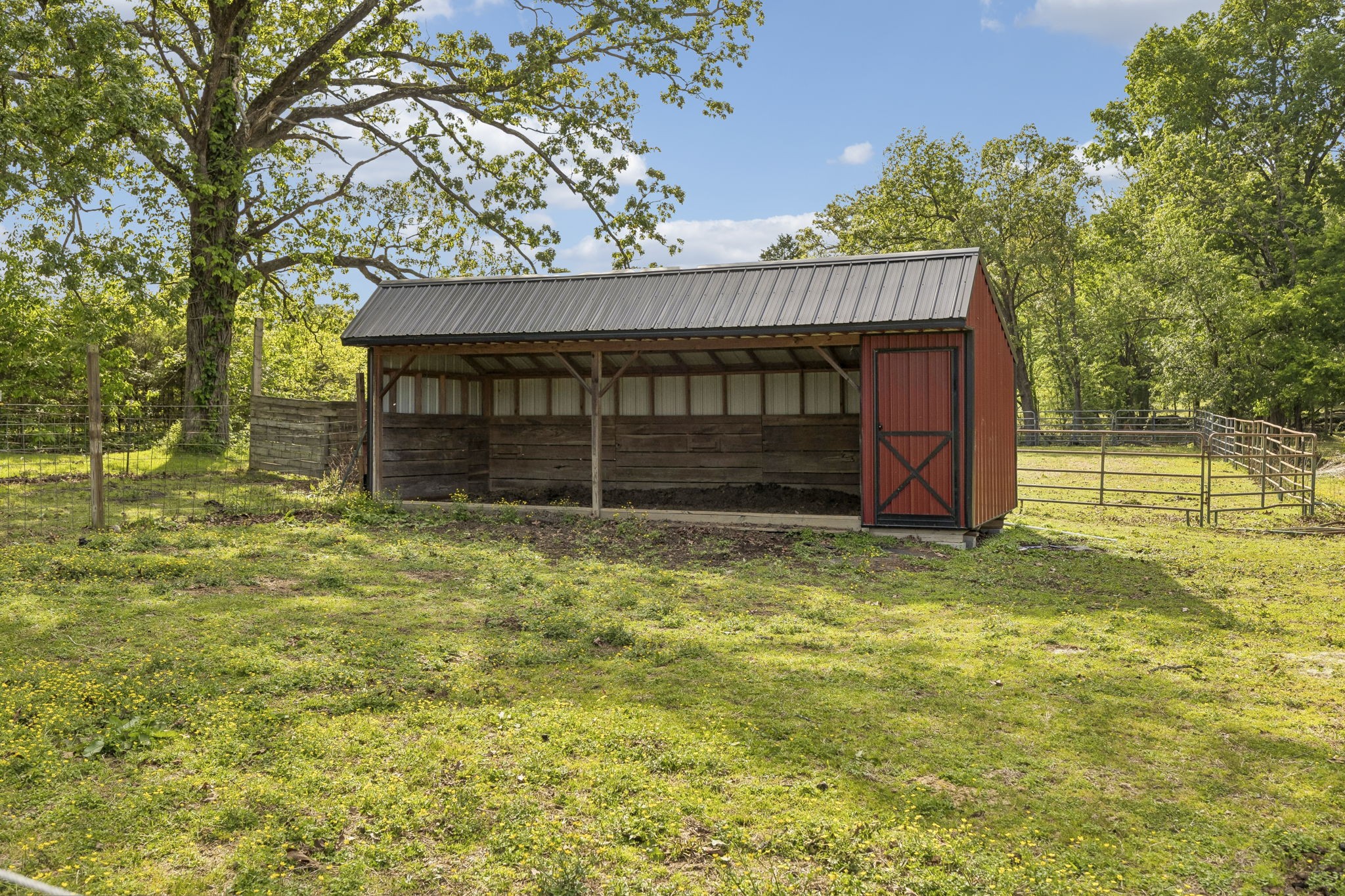 402 Lovers Lane Lebanon TN 37087