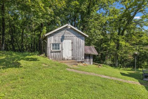 6653 Pinkston Road College Grove TN 37046