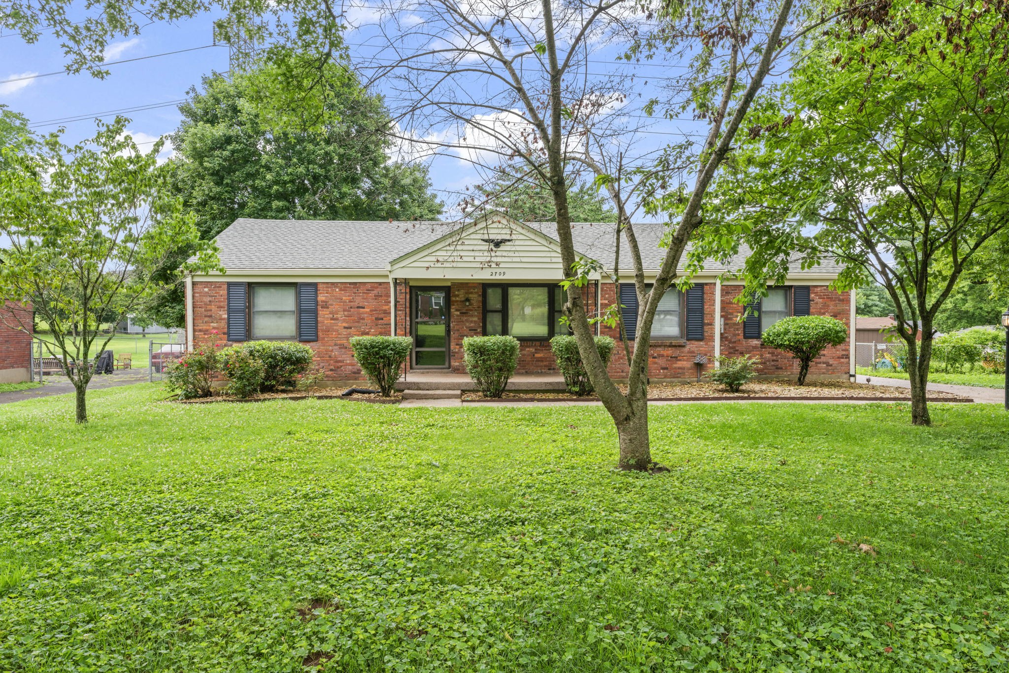 2709 Emery Drive Nashville TN 37214