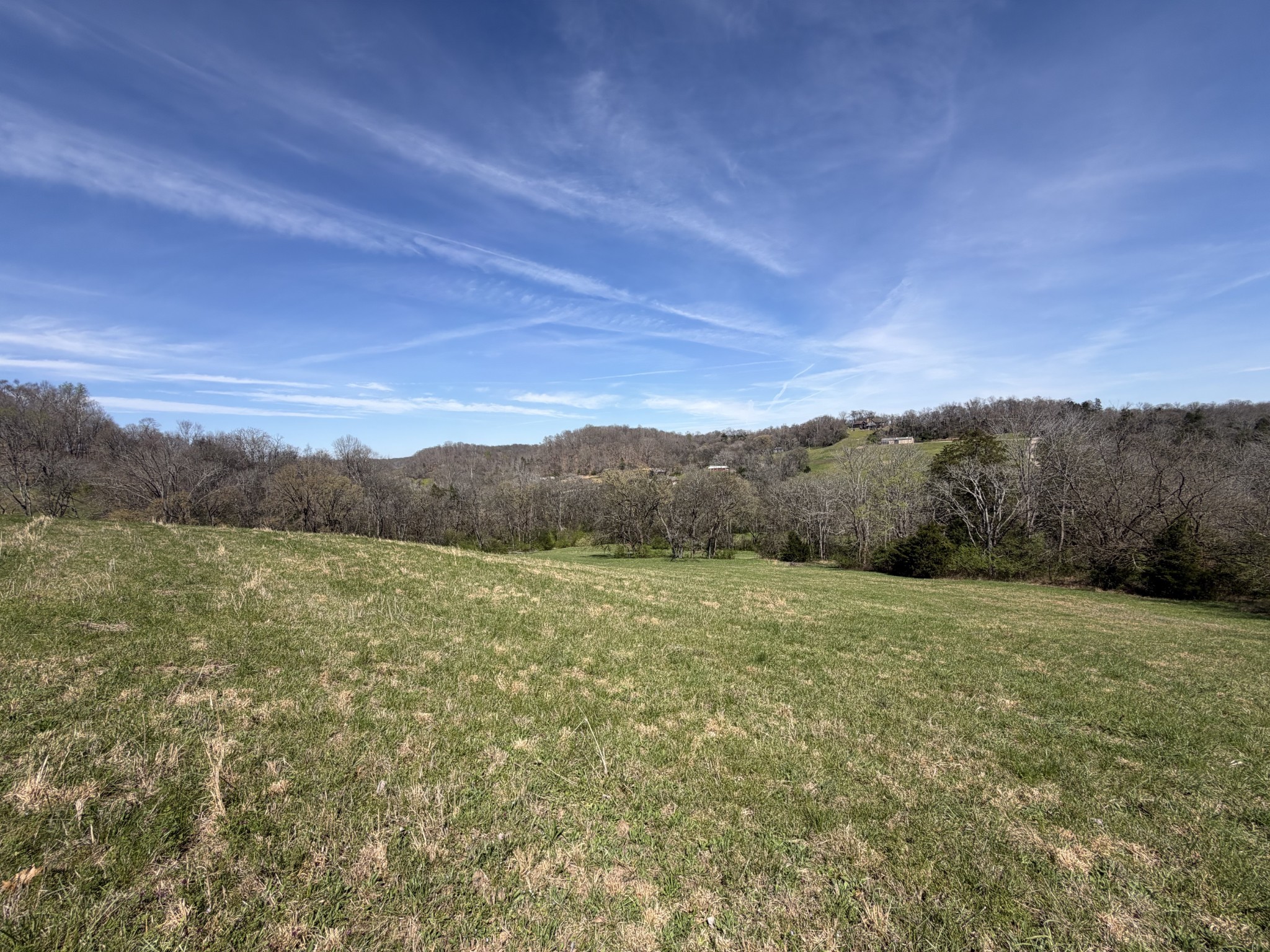 12 Fly Road Santa Fe TN 38482