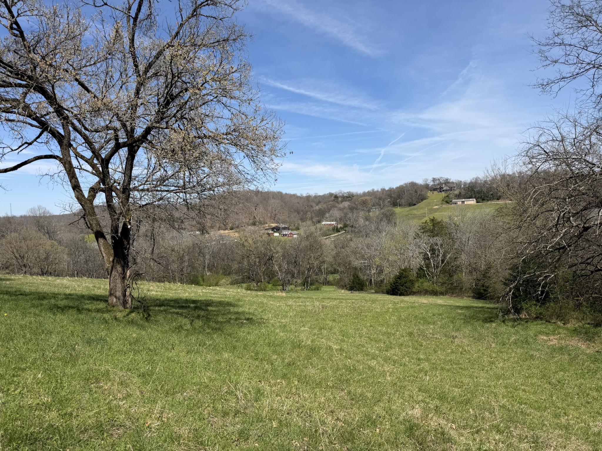 12 Fly Road Santa Fe TN 38482