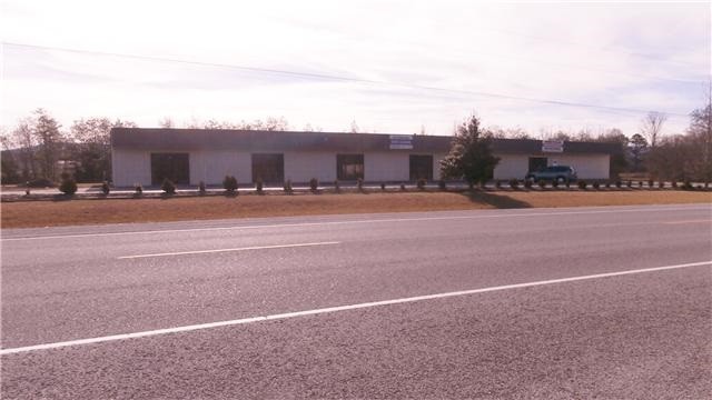 307 John Hunter Highway Elora TN 37328