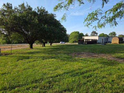 307 John Hunter Highway Elora TN 37328