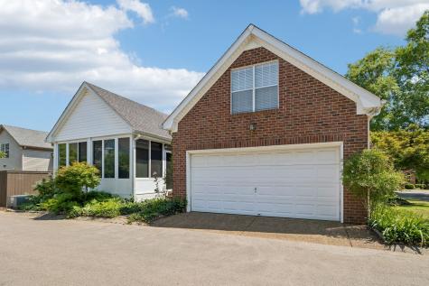 1712 Fieldcrest Circle Franklin TN 37064