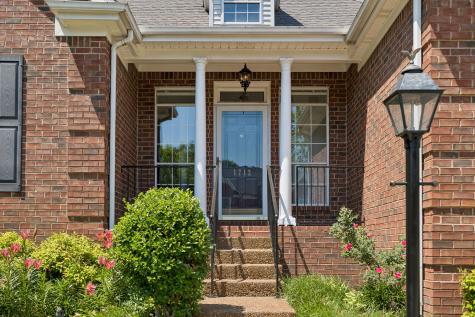 1712 Fieldcrest Circle Franklin TN 37064