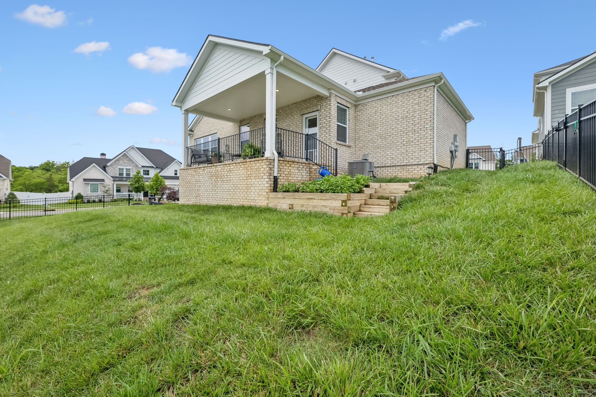 821 Westchester Circle Hendersonville TN 37075