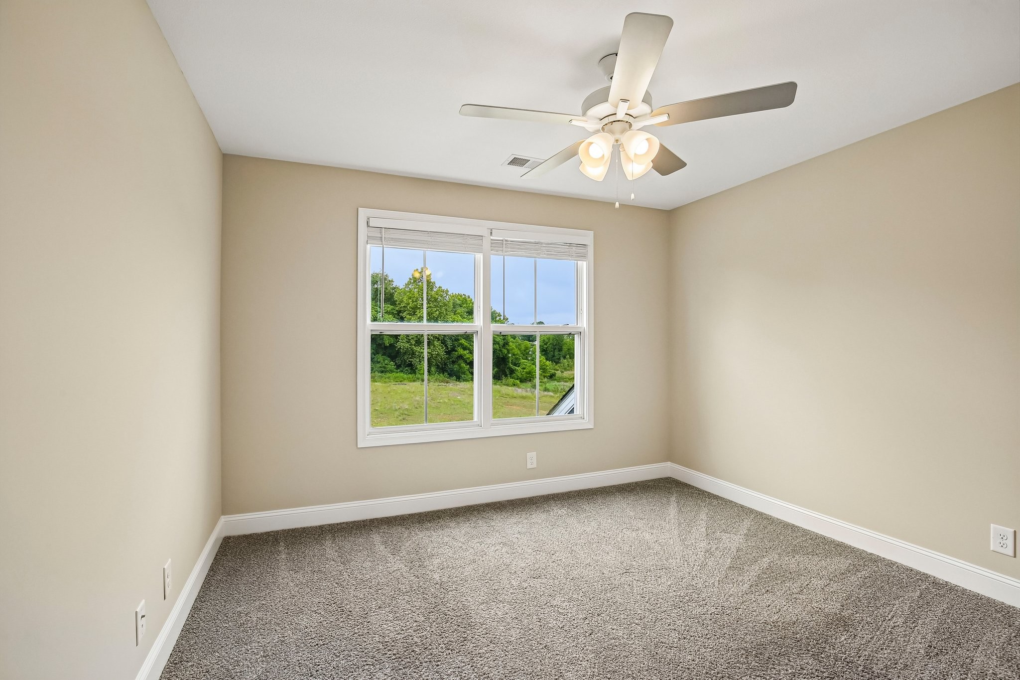 4042 Fort Sumter Drive Clarksville TN 37042