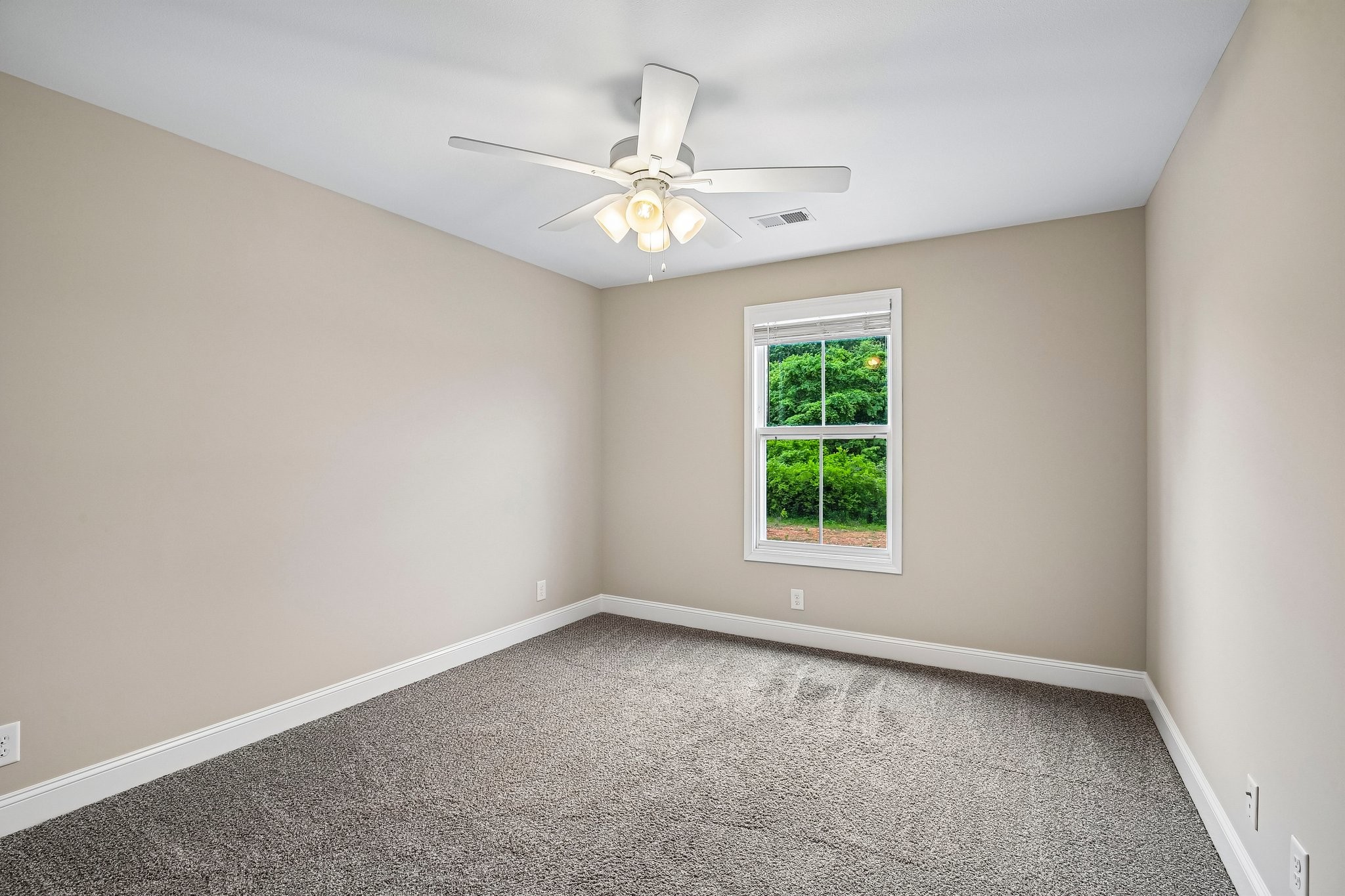 4042 Fort Sumter Drive Clarksville TN 37042