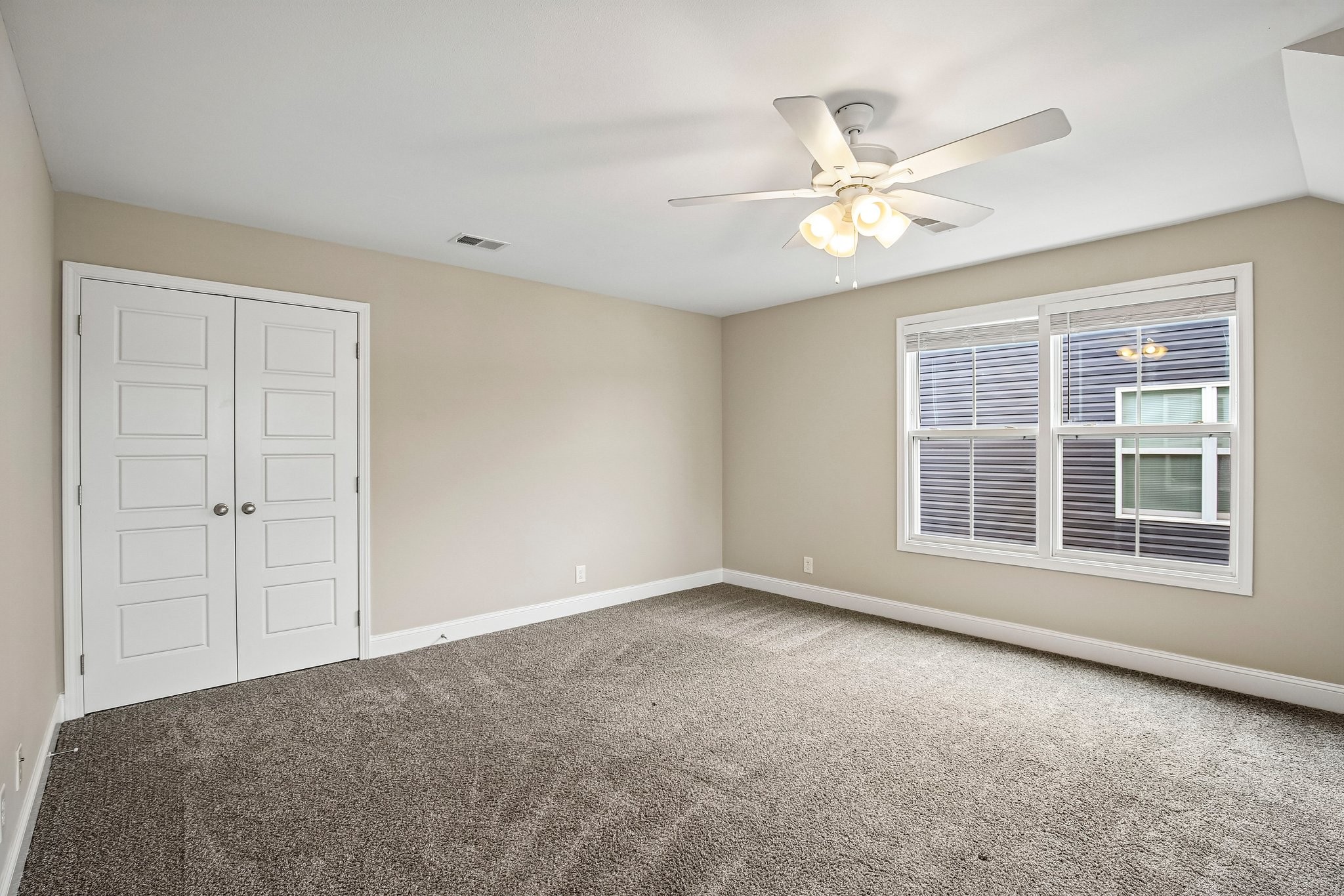 4042 Fort Sumter Drive Clarksville TN 37042