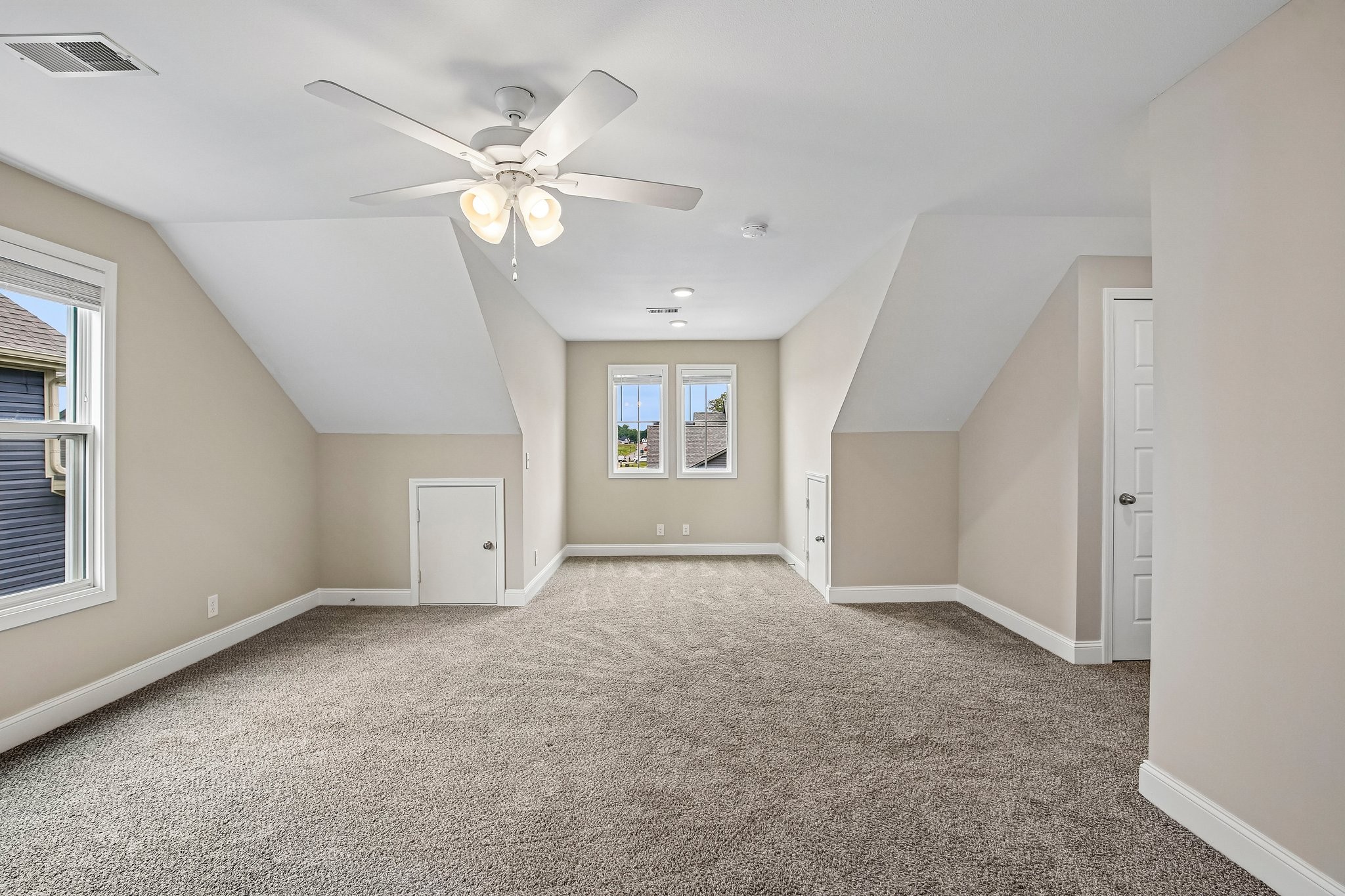4042 Fort Sumter Drive Clarksville TN 37042