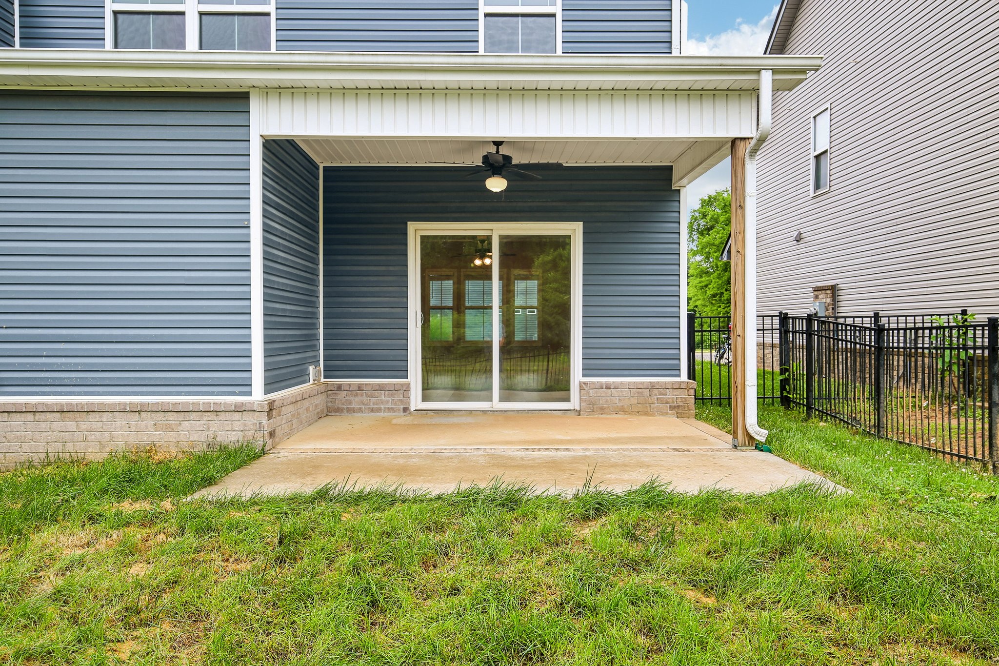4042 Fort Sumter Drive Clarksville TN 37042