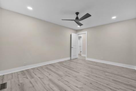 1944 Weeks Road Murfreesboro TN 37127