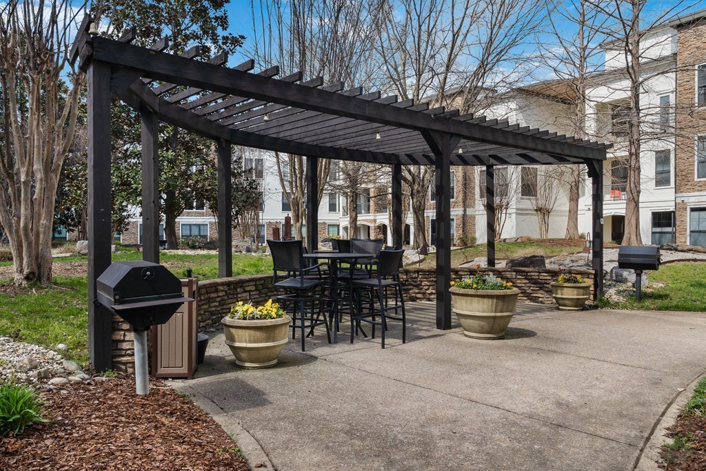 2600 Hillsboro Pike Nashville TN 37212
