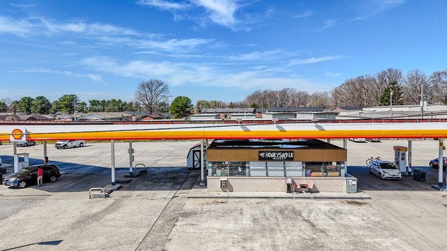 617 Woodbury Highway Manchester TN 37355