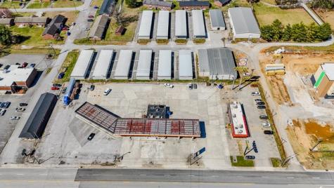 617 Woodbury Highway Manchester TN 37355