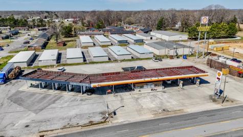 617 Woodbury Highway Manchester TN 37355