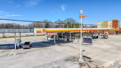 617 Woodbury Highway Manchester TN 37355