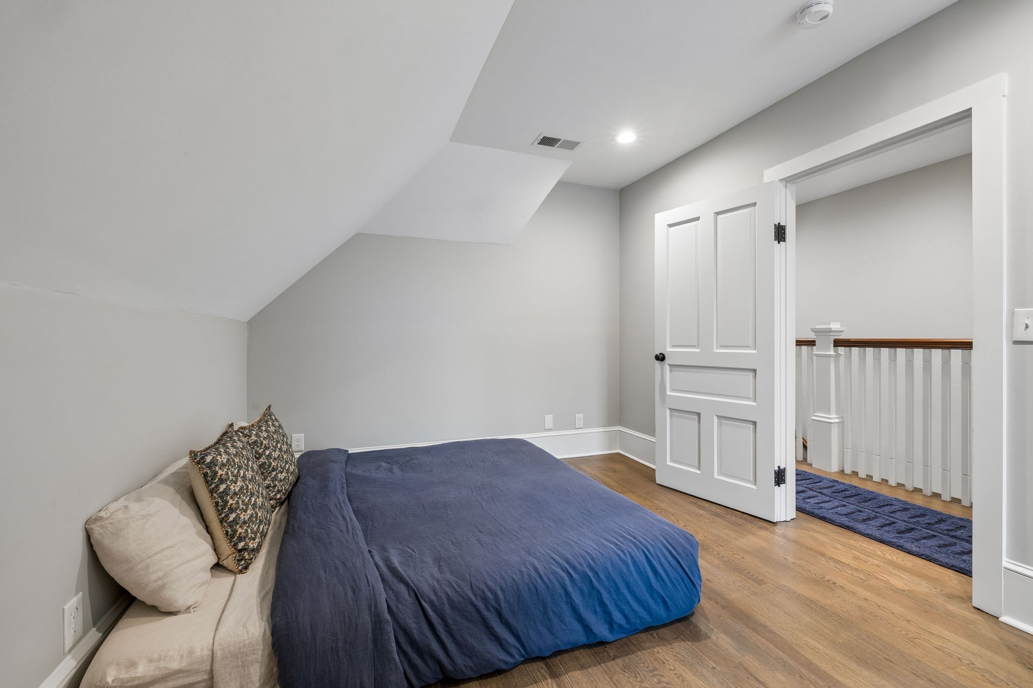 913 15th Ave, S Nashville TN 37212