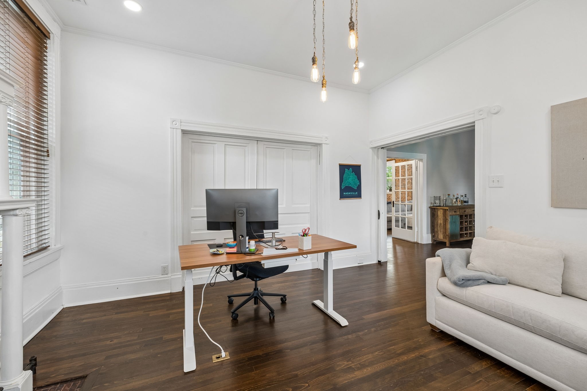913 15th Ave, S Nashville TN 37212