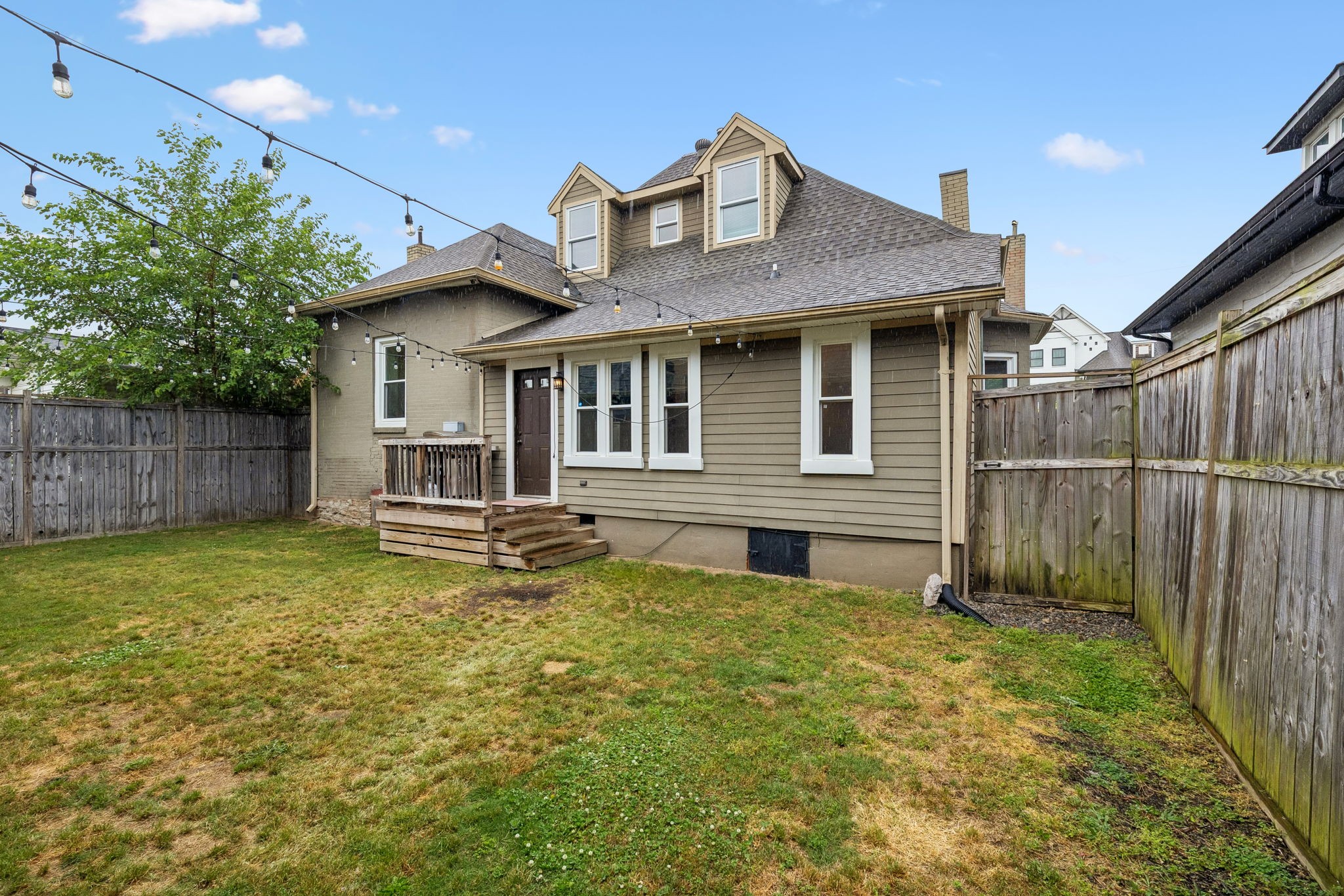 913 15th Ave, S Nashville TN 37212