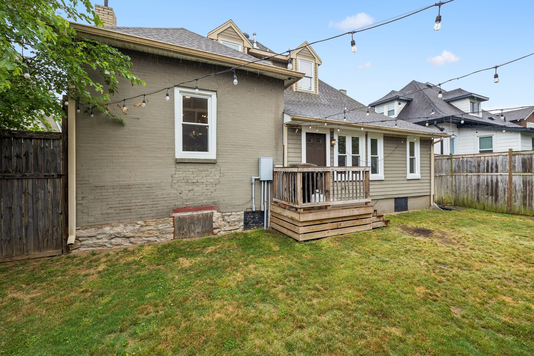 913 15th Ave, S Nashville TN 37212
