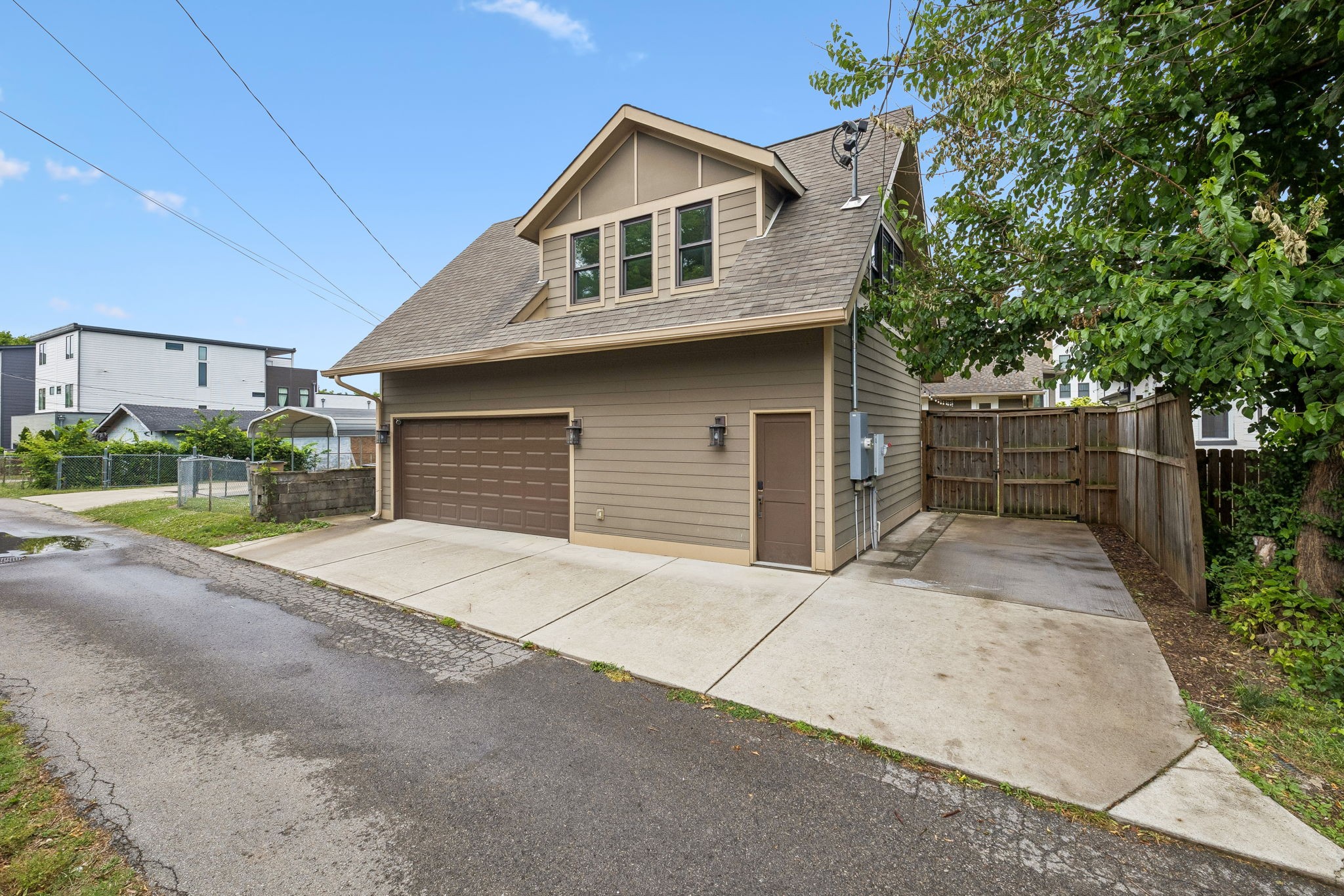 913 15th Ave, S Nashville TN 37212