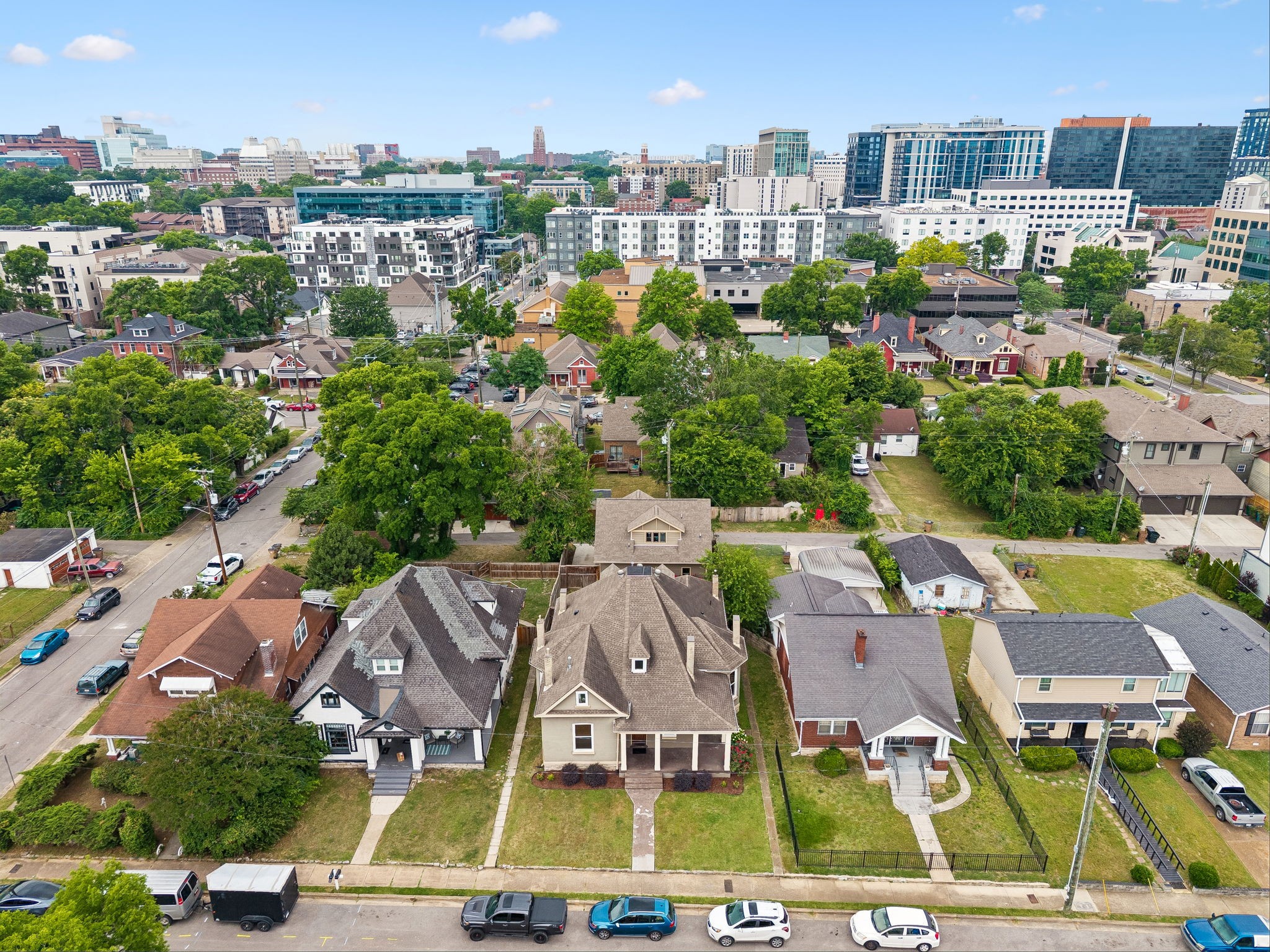 913 15th Ave, S Nashville TN 37212
