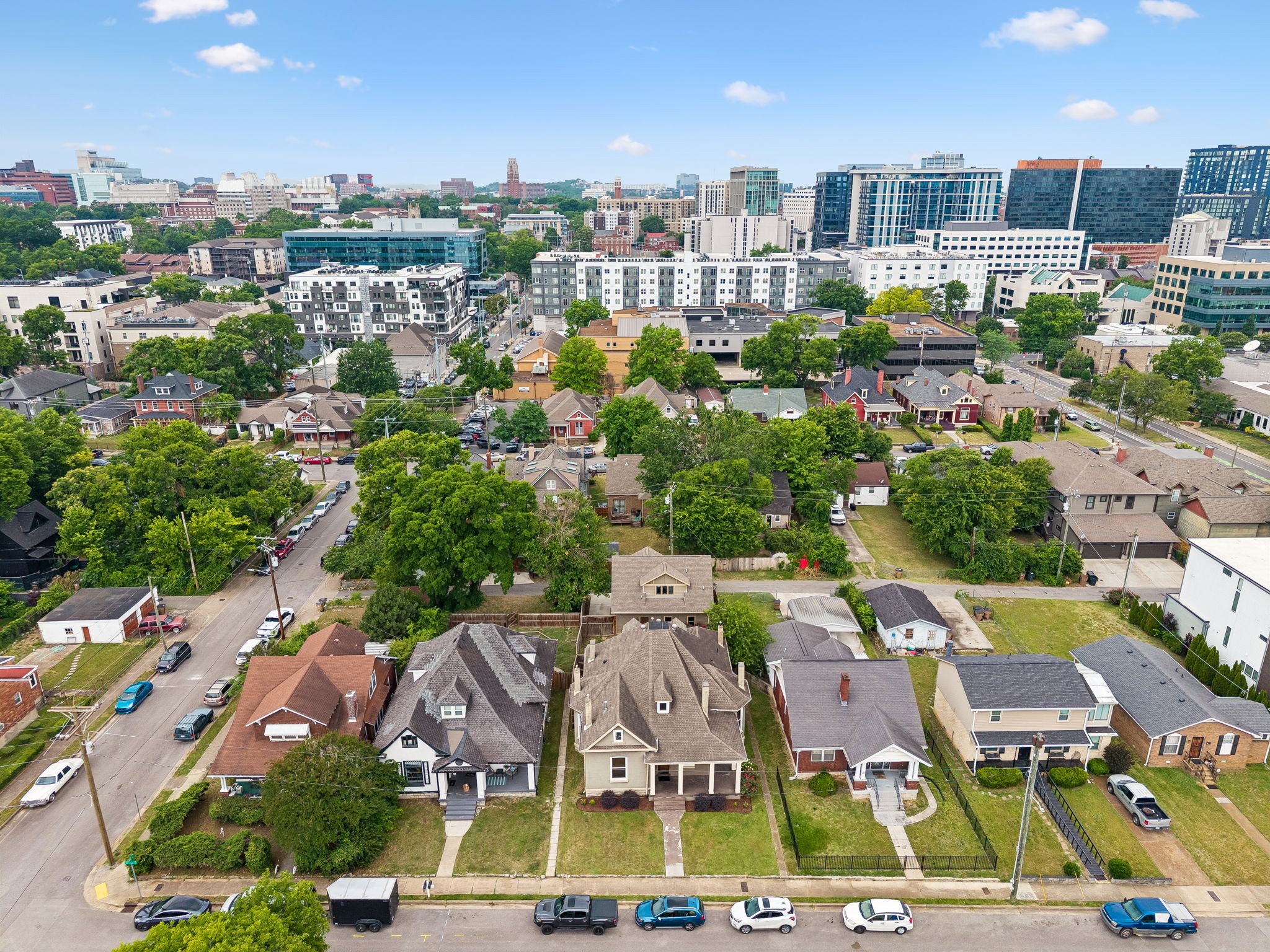913 15th Ave, S Nashville TN 37212