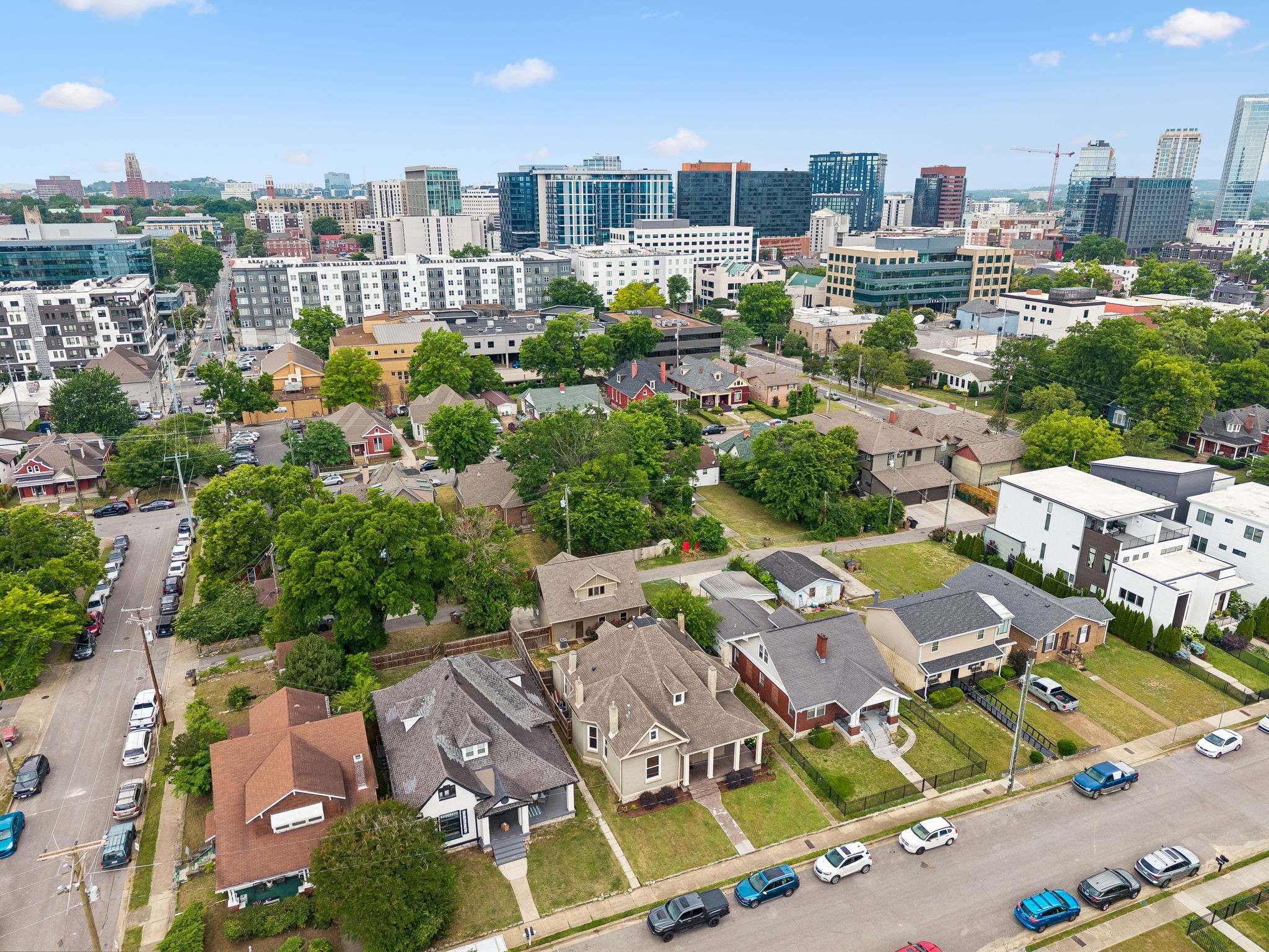 913 15th Ave, S Nashville TN 37212