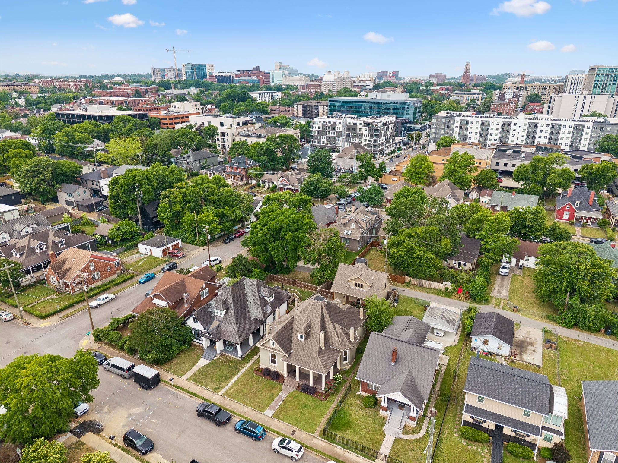 913 15th Ave, S Nashville TN 37212