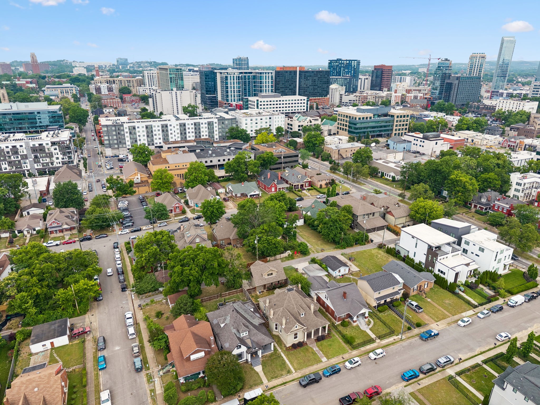 913 15th Ave, S Nashville TN 37212