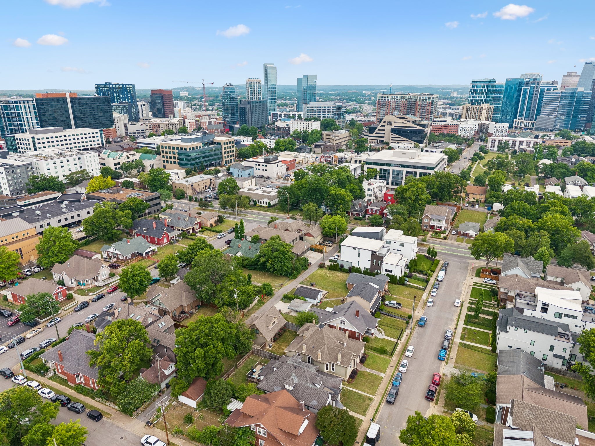 913 15th Ave, S Nashville TN 37212