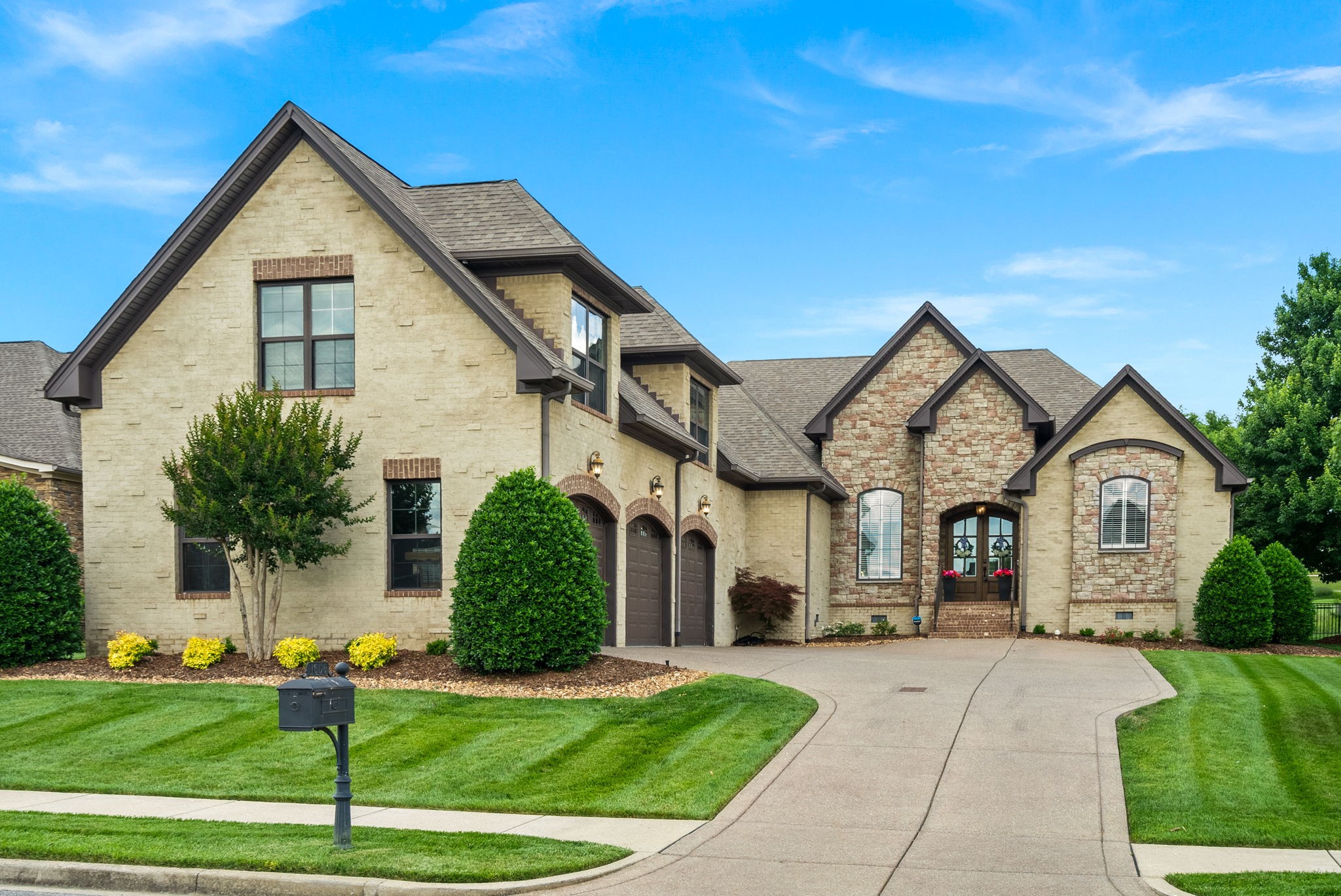 1606 Boardwalk Place Gallatin TN 37066