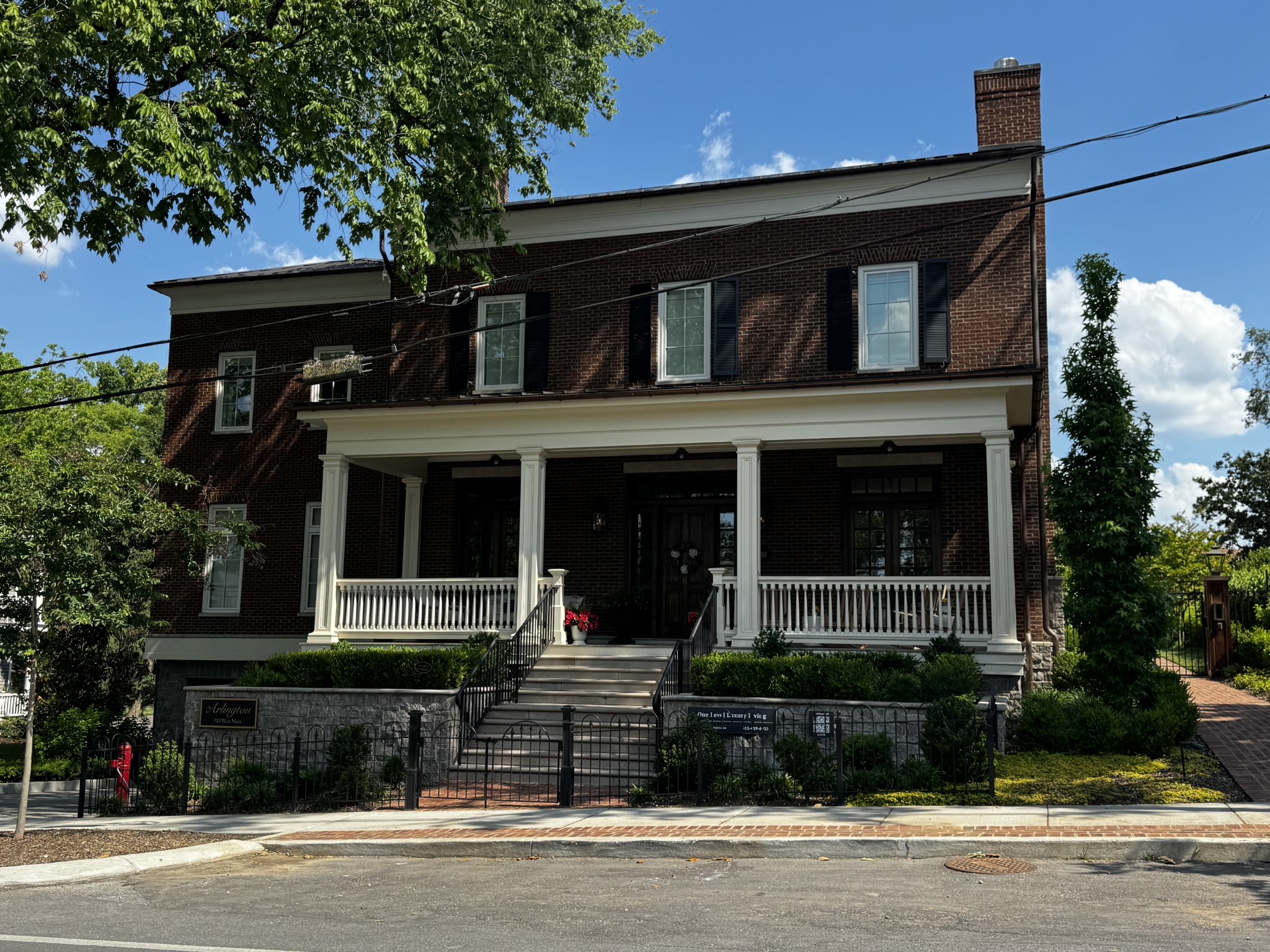 725 W Main Street Franklin TN 37064
