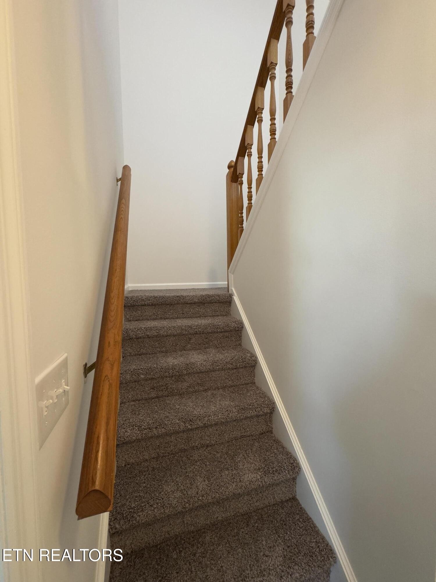 484 River Bend Drive Crossville TN 38555