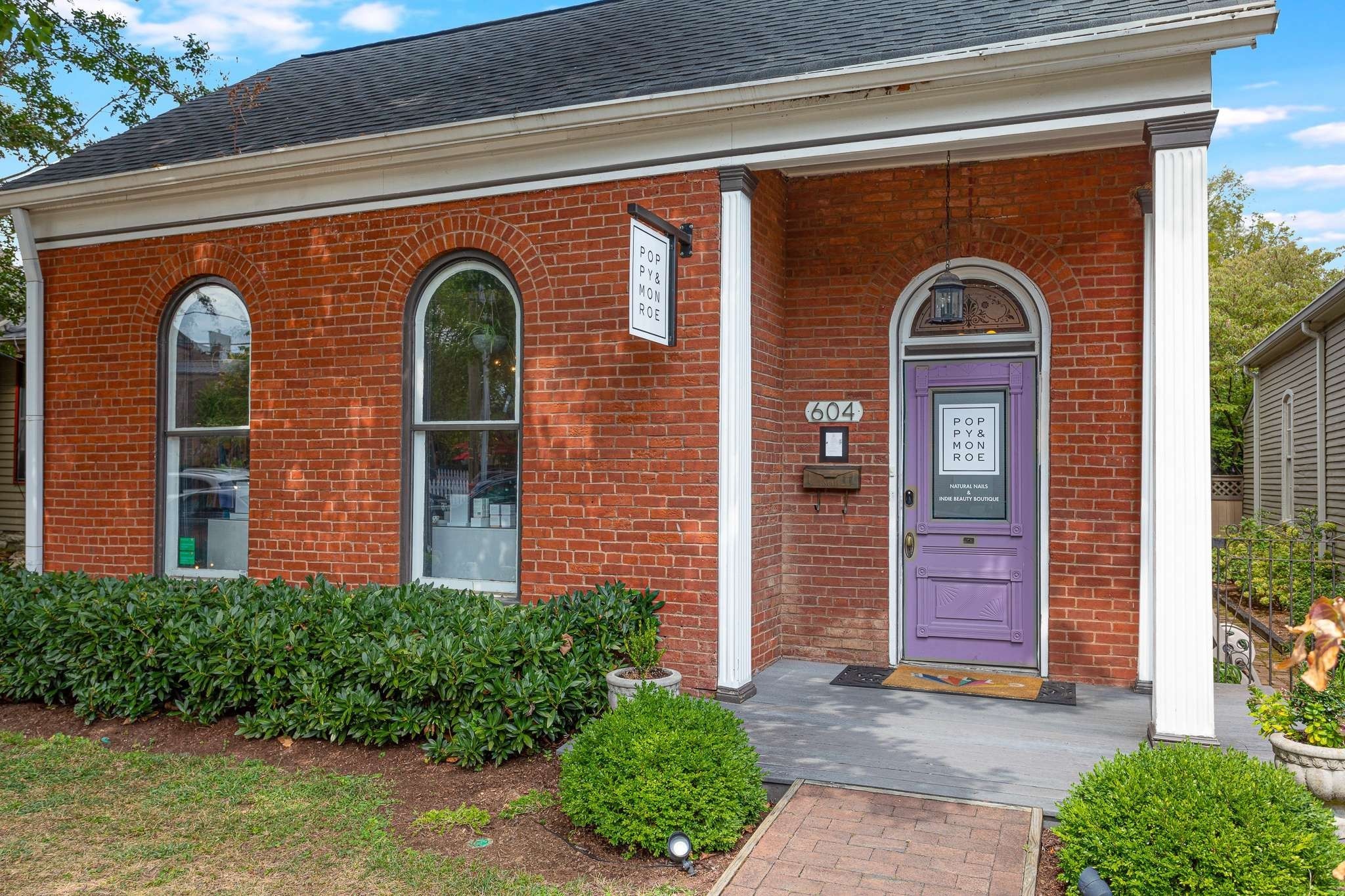 1807B 4th Ave, N Nashville TN 37208