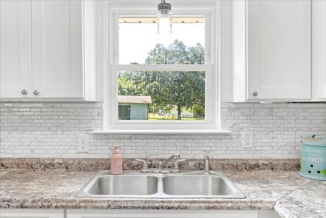 212 Valleywood Drive Dickson TN 37055