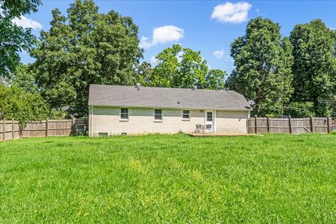 212 Valleywood Drive Dickson TN 37055