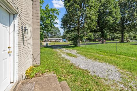 212 Valleywood Drive Dickson TN 37055